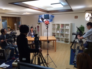 企業ロケ　スタジオ　撮影